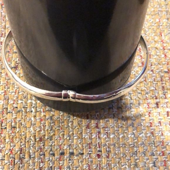 Sterling Silver Spring Closure Locking Clasp Closure Bangle Bracelet - Picture 13 of 15